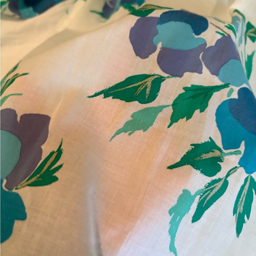 J. Crew (S) Crisp Blue and Green Floral Print Top